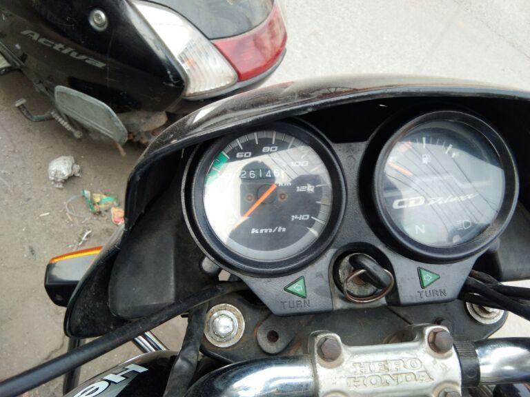 Hero CD Deluxe 100cc 2011