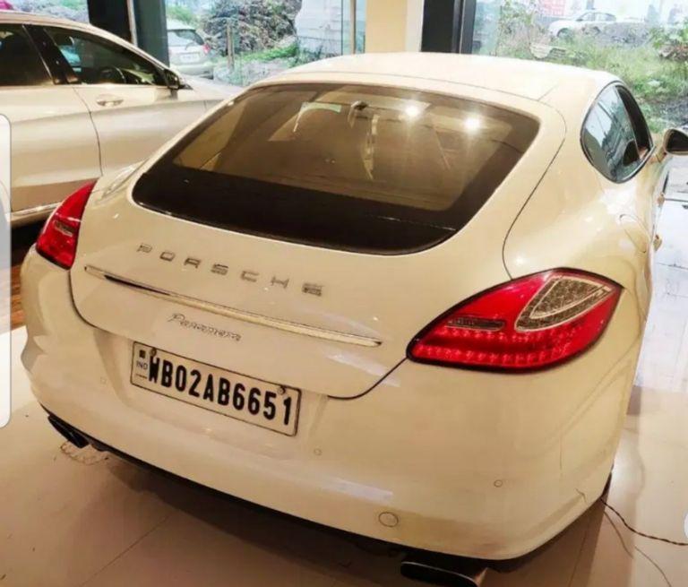 Porsche Panamera Diesel 2012