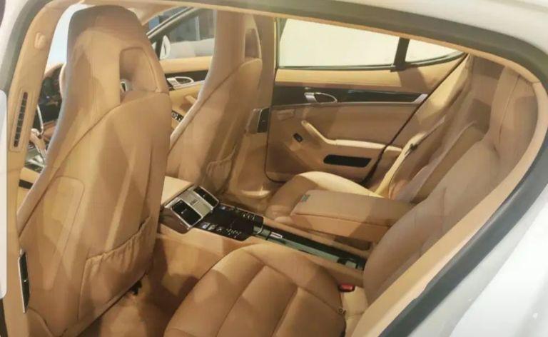 Porsche Panamera Diesel 2012