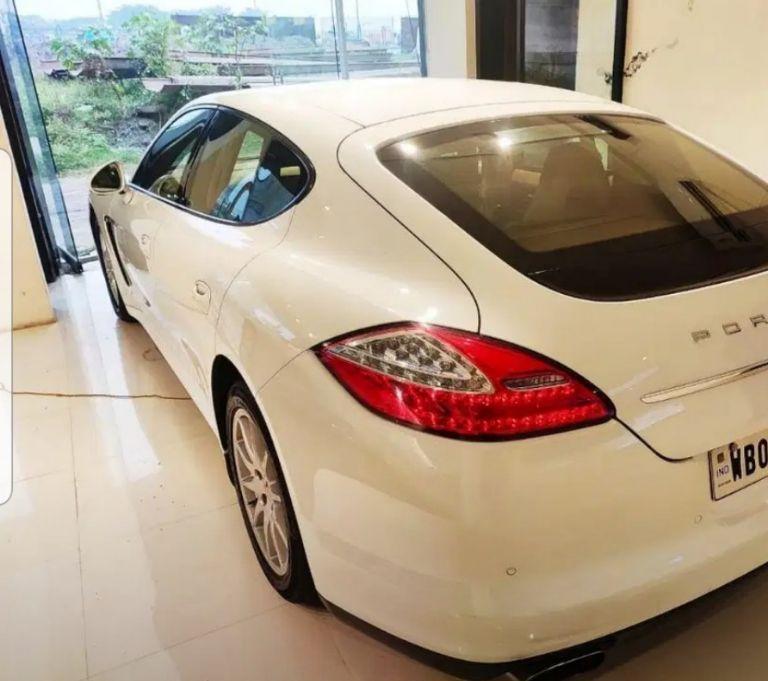 Porsche Panamera Diesel 2012