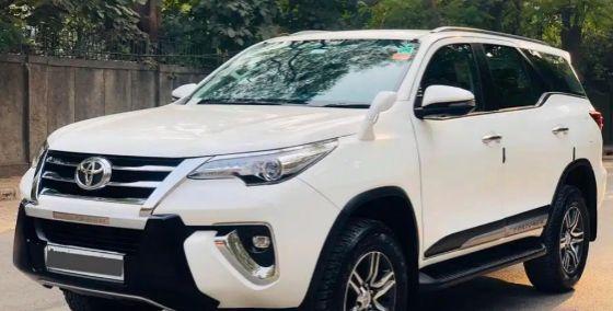 Toyota Fortuner 2.8 4x4 AT 2018