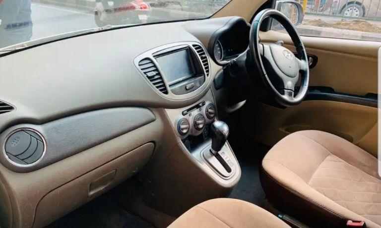 Hyundai i10 Sportz 1.2 AT 2011