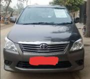 Toyota Innova 2.5 V 8 STR 2012