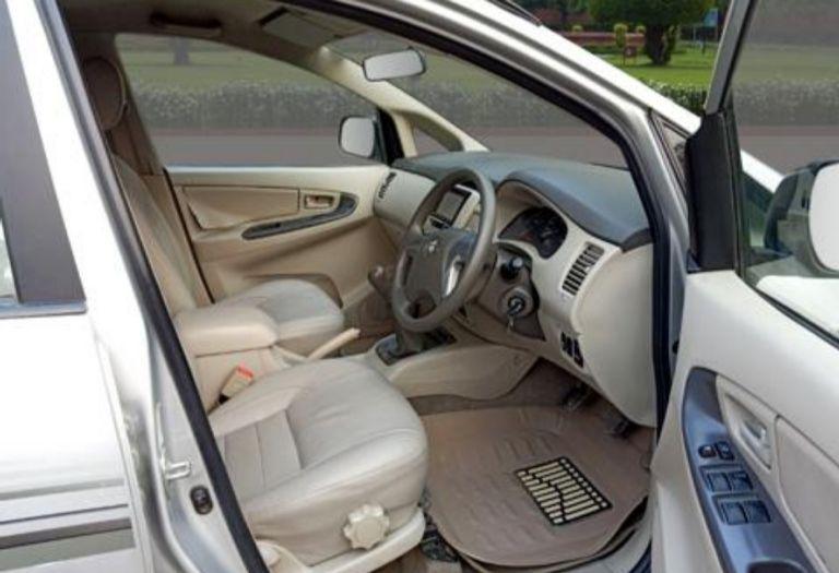 Toyota Innova 2.5 G4 7 STR 2010