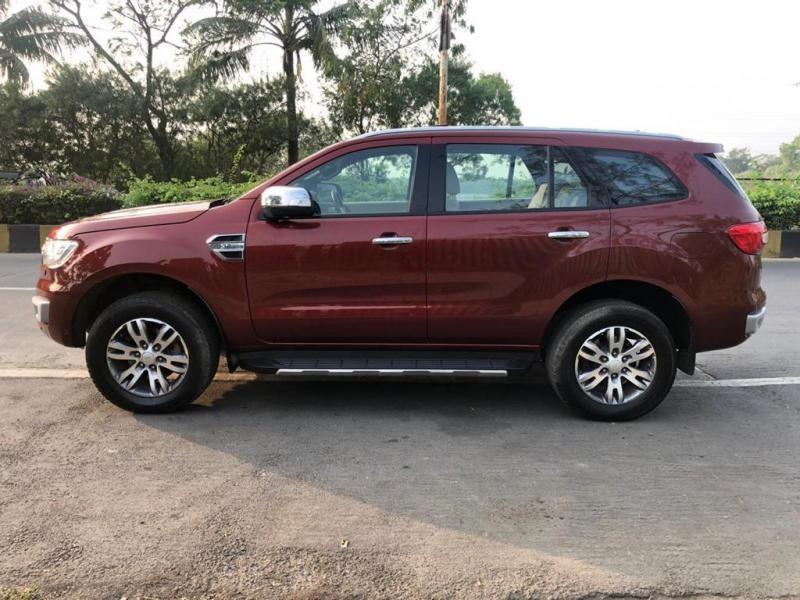 Ford Endeavour Titanium 3.2 4x4 AT 2017