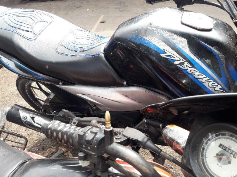 Bajaj Discover 125ST 2013