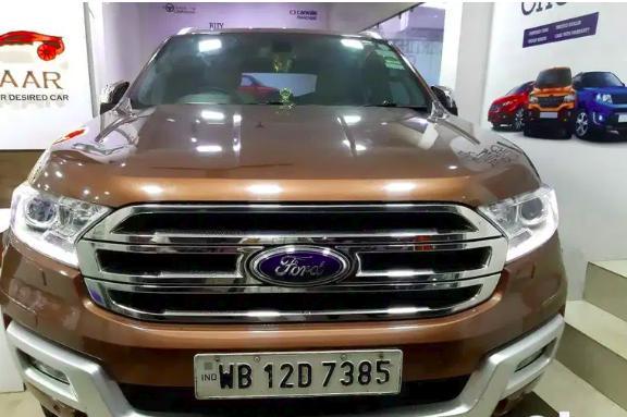 Ford Endeavour Trend 3.2 4x4 AT 2016