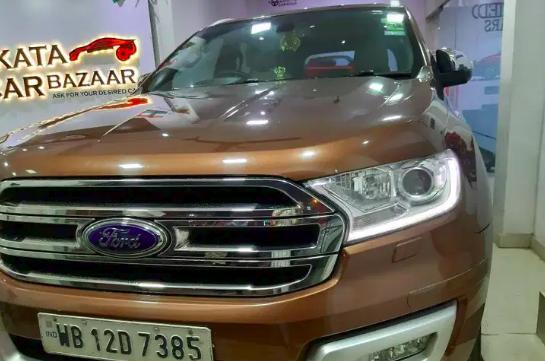 Ford Endeavour Trend 3.2 4x4 AT 2016
