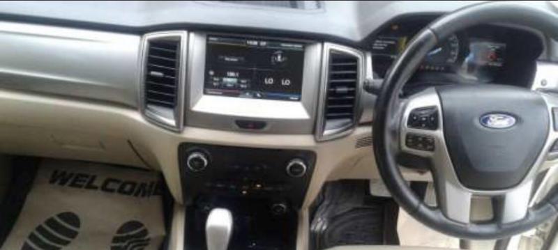 Ford Endeavour Titanium 2.2 4x2 AT 2019