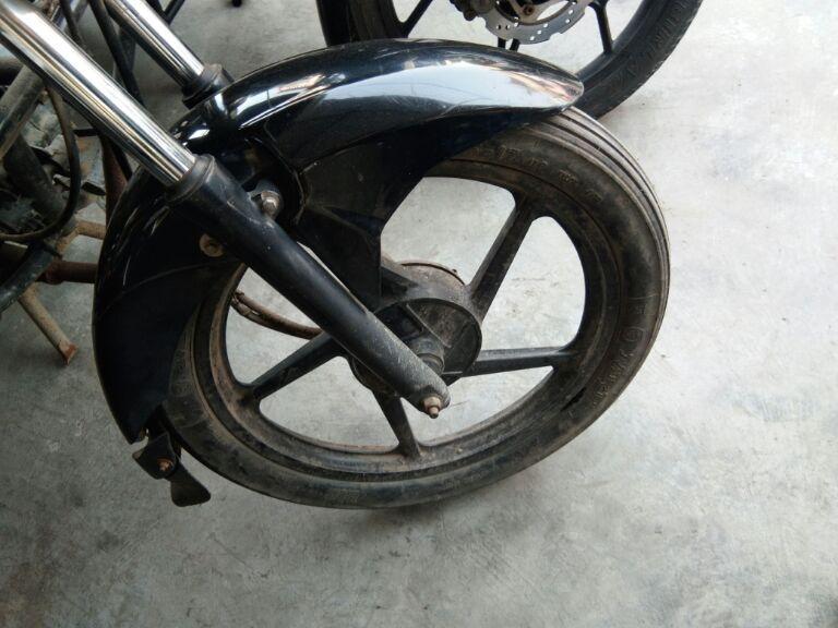 Bajaj Discover 100M 2012