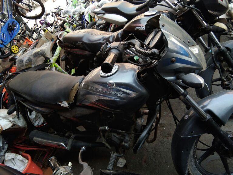 Bajaj Platina 100cc 2009