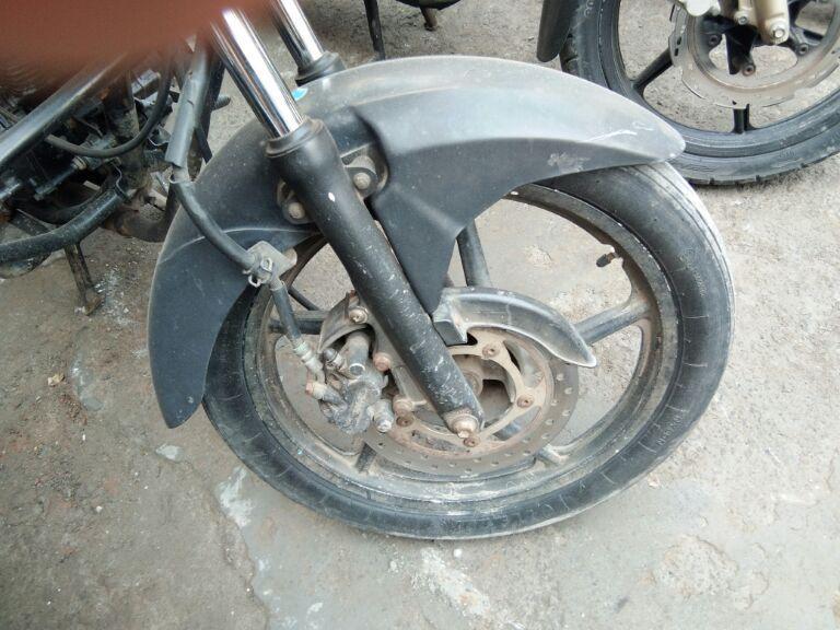 Bajaj Discover 100cc 2010