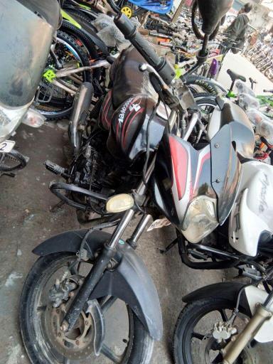 Bajaj Discover 100cc 2010