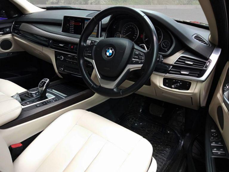 BMW X5 xDrive30d Pure Experience (5 Seater) 2017
