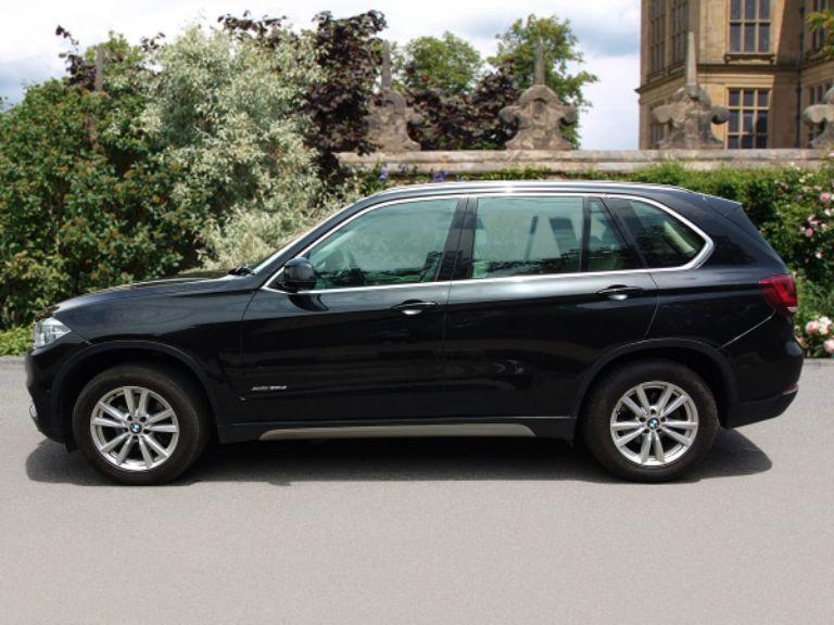 BMW X5 xDrive30d Pure Experience (5 Seater) 2017