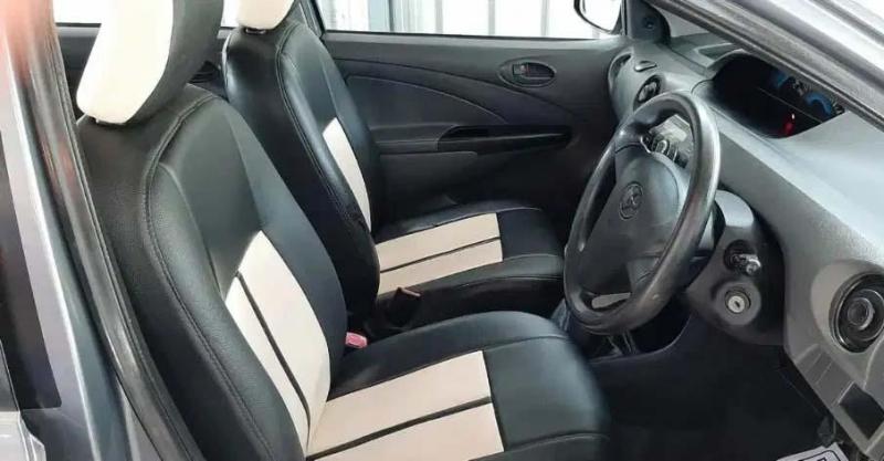 Toyota Etios Liva GD 2013