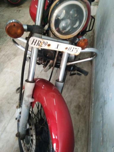 Bajaj Avenger 220cc 2010