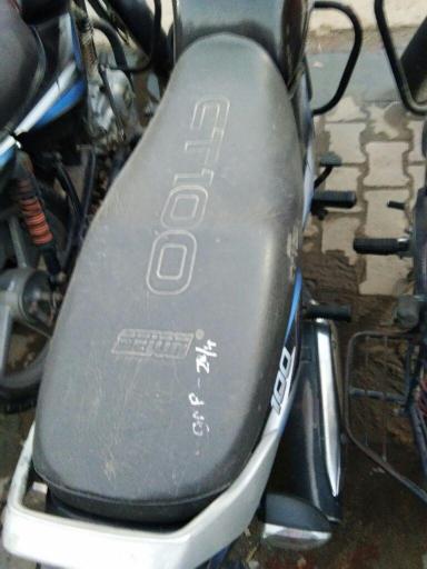 Bajaj CT 100 100cc 2017