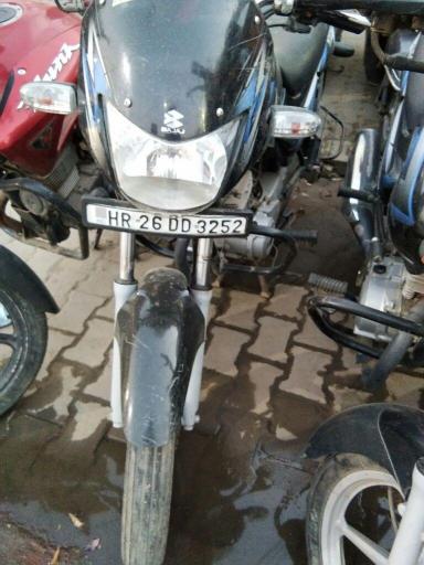 Bajaj CT 100 100cc 2017