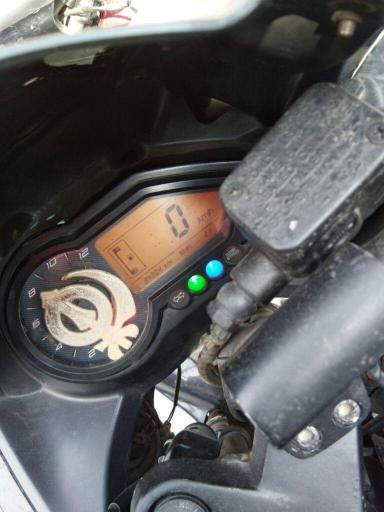 Bajaj Pulsar 220cc 2010