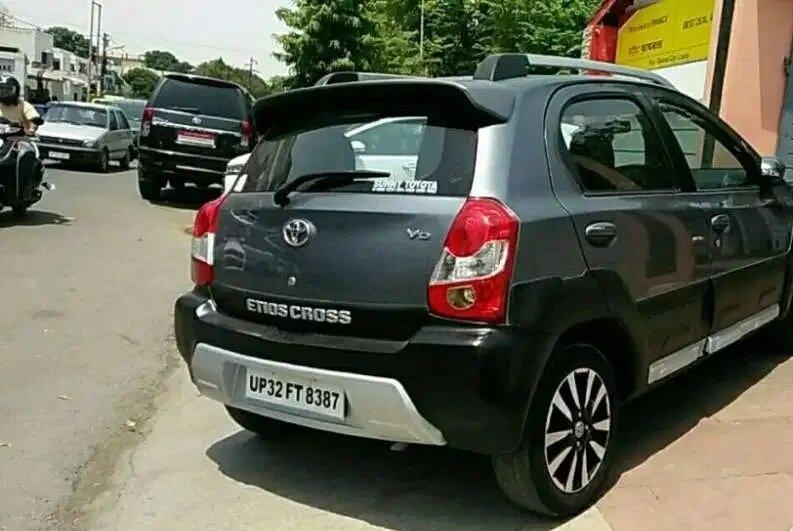 Toyota Etios Cross 1.4 GD 2014