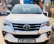 Toyota Fortuner 2.8 4x2 MT 2019