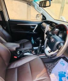 Toyota Fortuner 2.8 4x2 MT 2019
