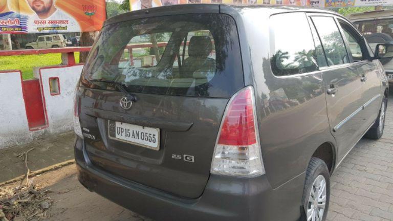 Toyota Innova 2.5 G4 7 STR 2010