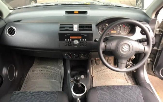 Maruti Suzuki Swift VXi 2010