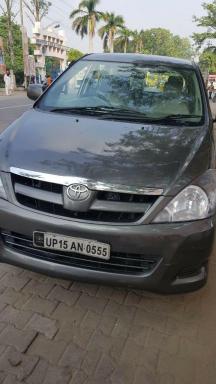Toyota Innova 2.5 G4 7 STR 2010