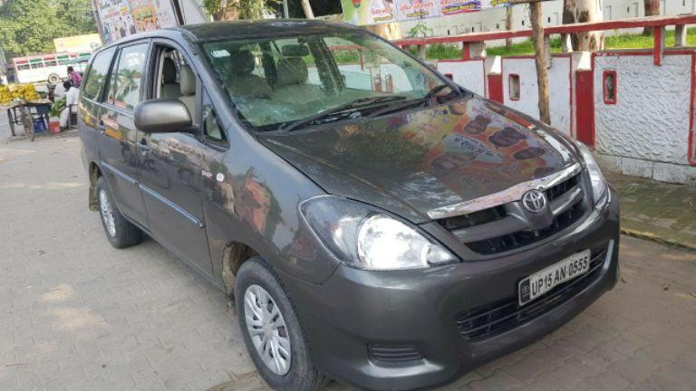 Toyota Innova 2.5 G4 7 STR 2010