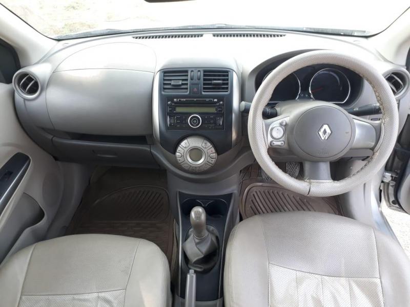 Renault Scala RXL PETROL 2012