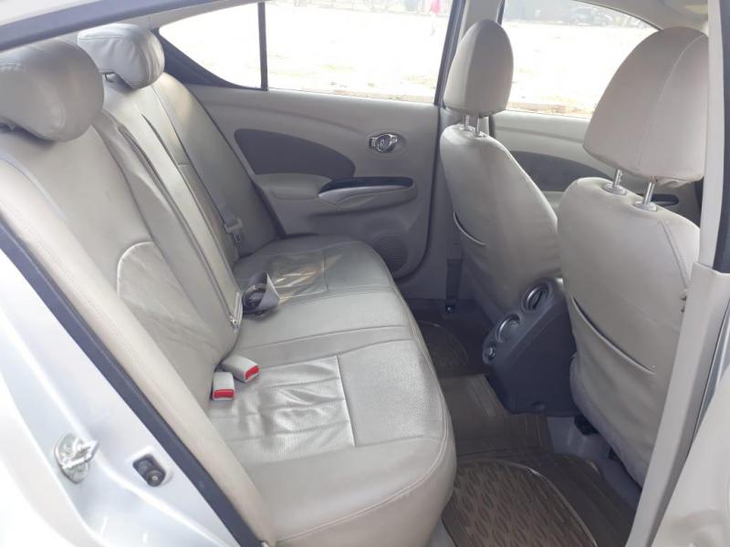 Renault Scala RXL PETROL 2012