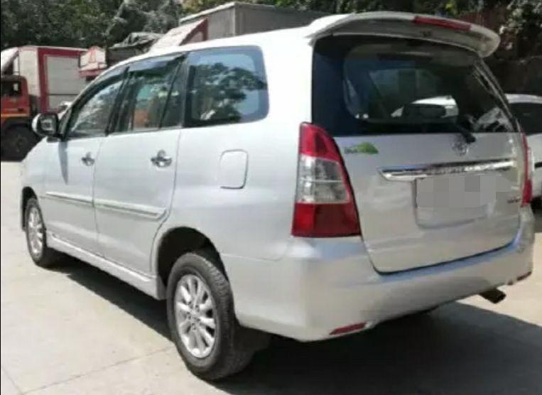 Toyota Innova 2.5 VX 8 STR BS IV 2013
