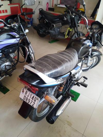 Bajaj CT 100 100cc 2016