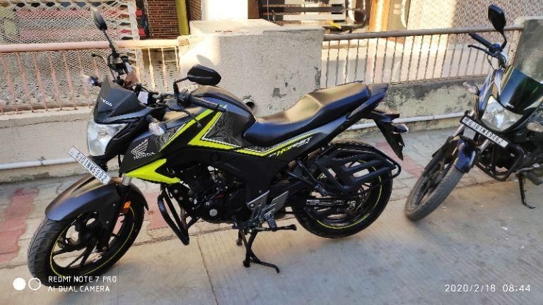 Honda Cb Hornet 160r Bike For Sale In Ahmedabad Id Droom