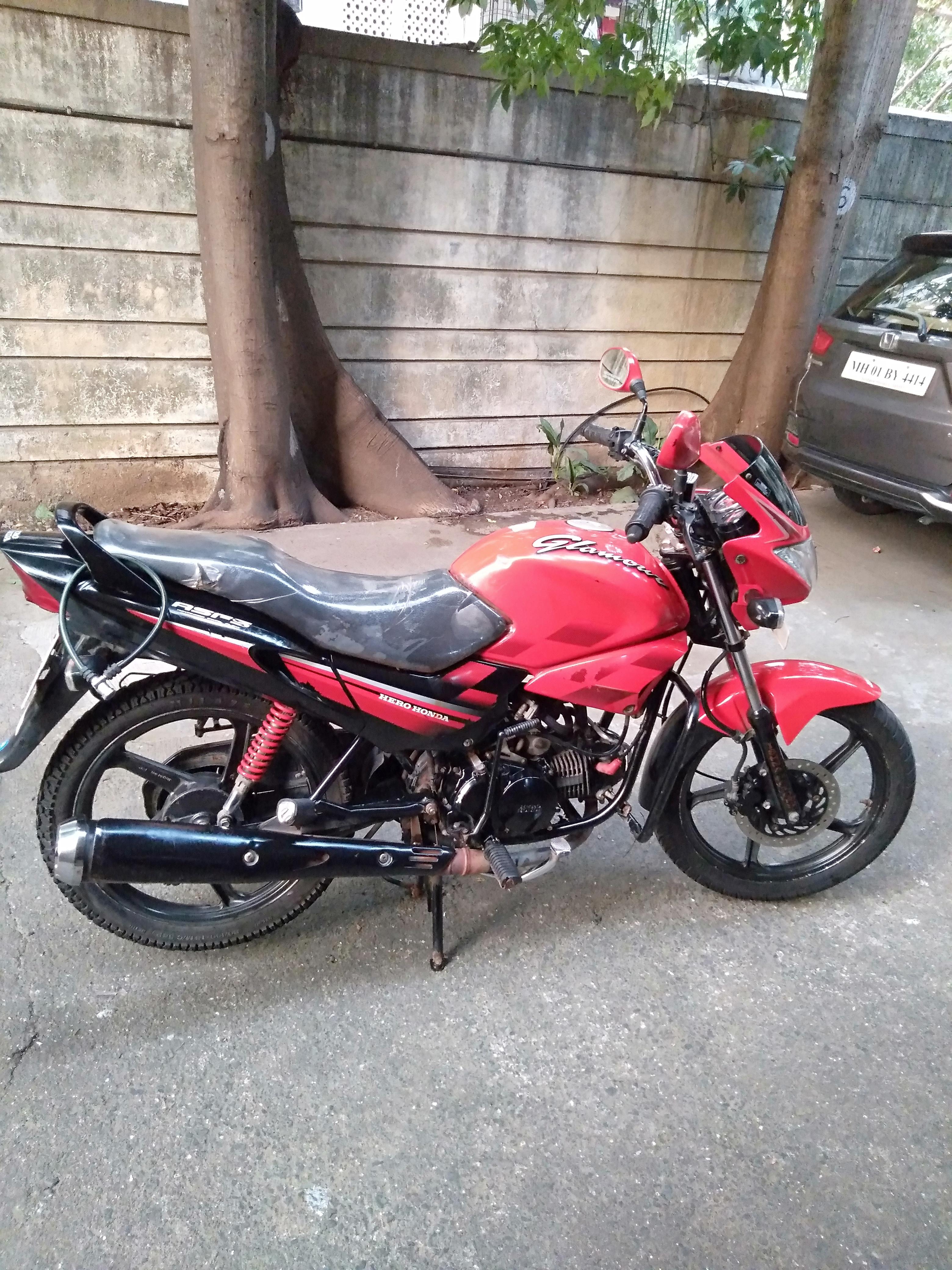 hero glamour disc 125cc motorbike