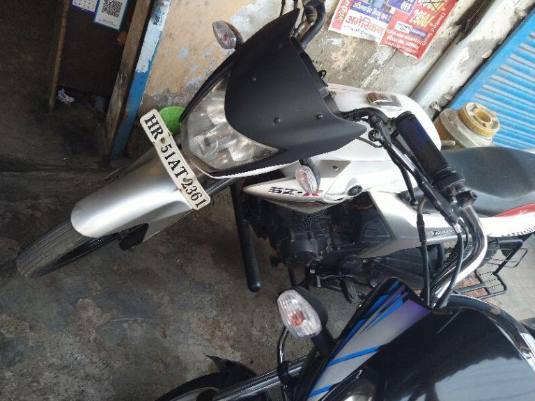 Yamaha SZR 150cc 2012