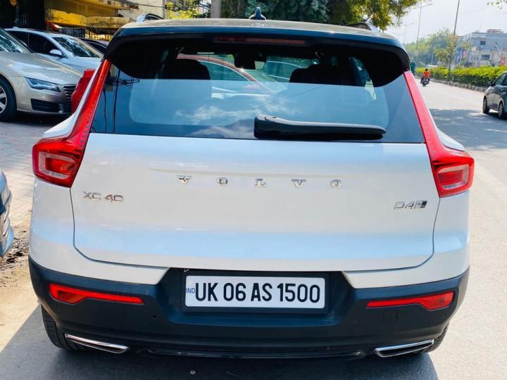 Volvo XC40 D4 R-Design 2018