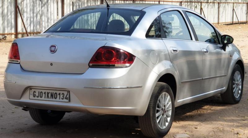 Fiat Linea EMOTION 1.3 2011