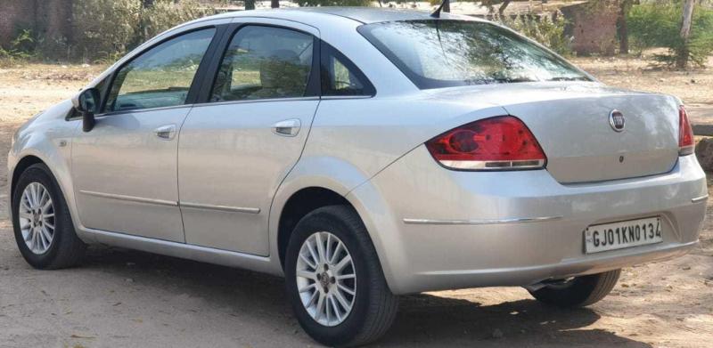 Fiat Linea EMOTION 1.3 2011