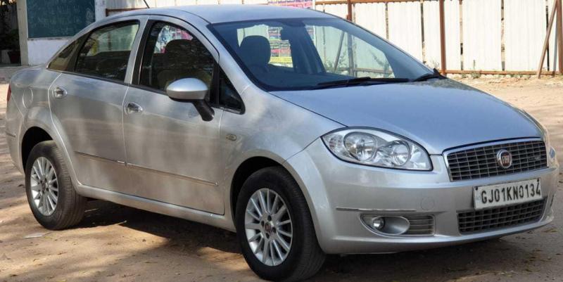 Fiat Linea EMOTION 1.3 2011