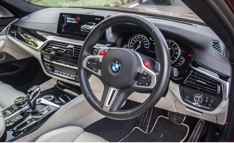 BMW M Series M5 Sedan 2018