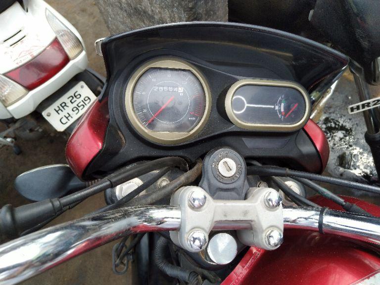 Bajaj V12 125cc 2017