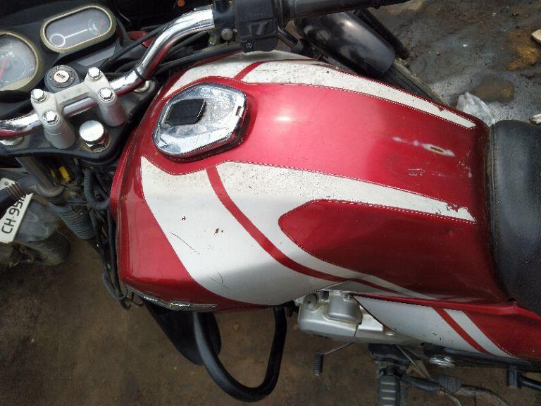 Bajaj V12 125cc 2017