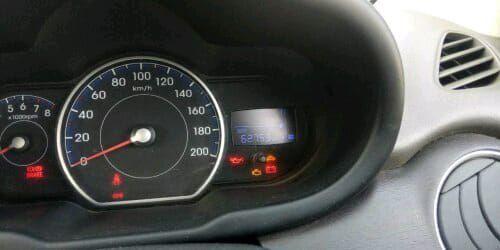 Hyundai i10 Sportz 1.2 2013