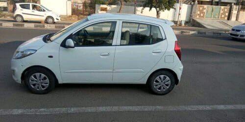 Hyundai i10 Sportz 1.2 2013