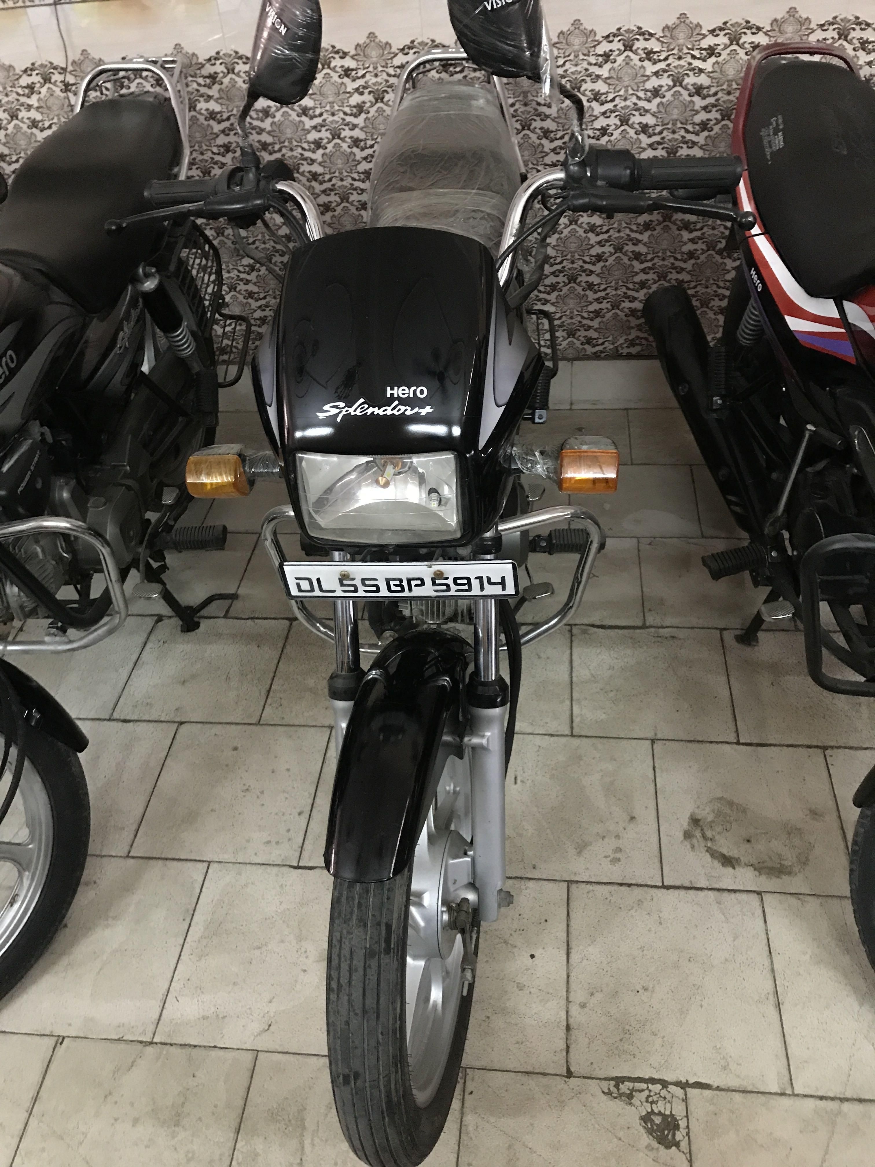 Hero Splendor Plus Bike For Sale In Delhi Id 1418748175 Droom