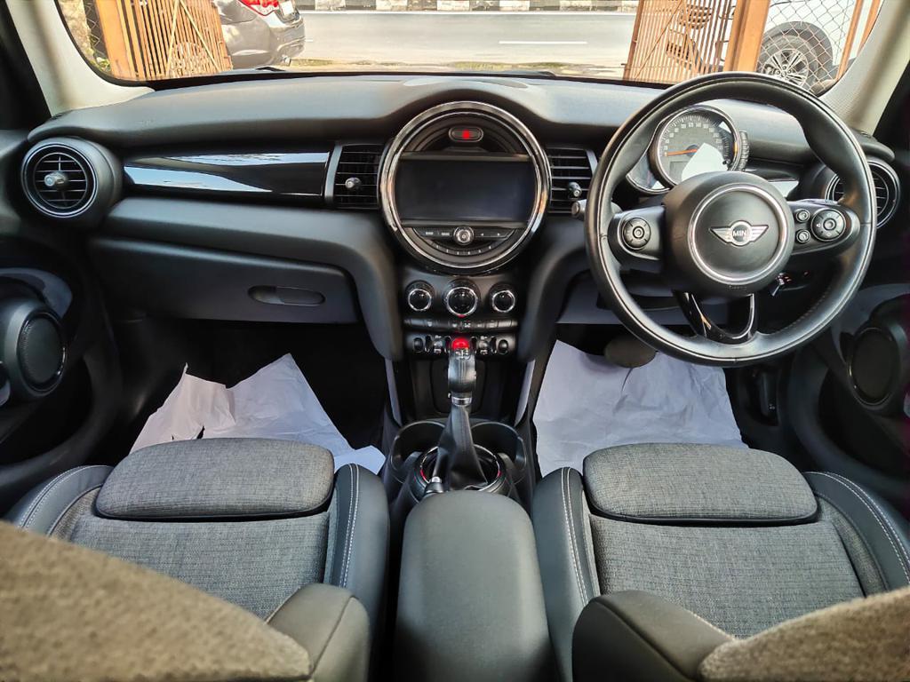 Mini Cooper D 5 Door 2016