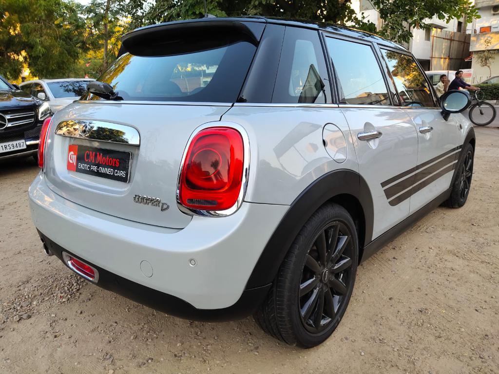 Mini Cooper D 5 Door 2016